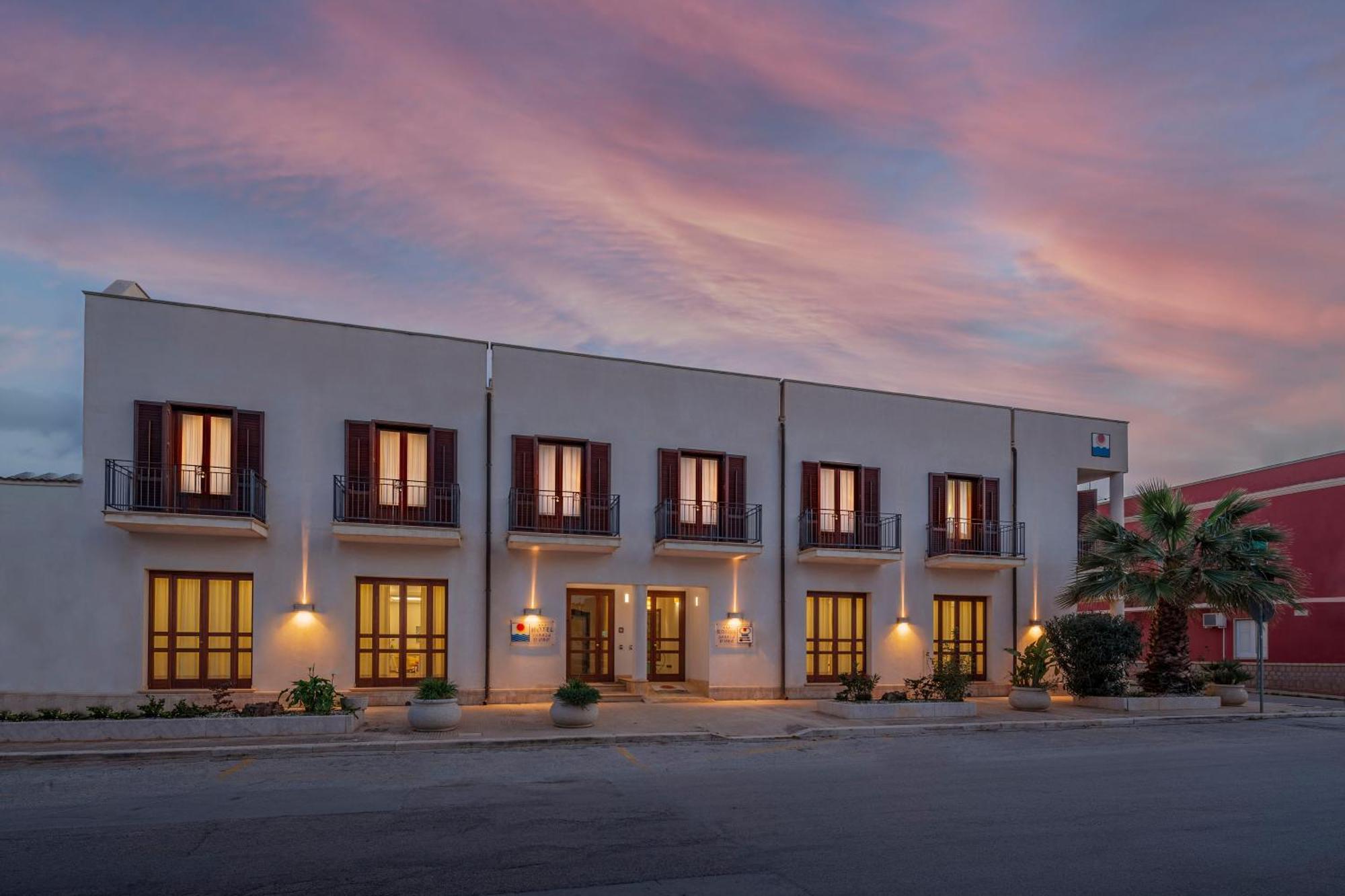 Hotel Sabbia d'Oro San Vito Lo Capo Esterno foto