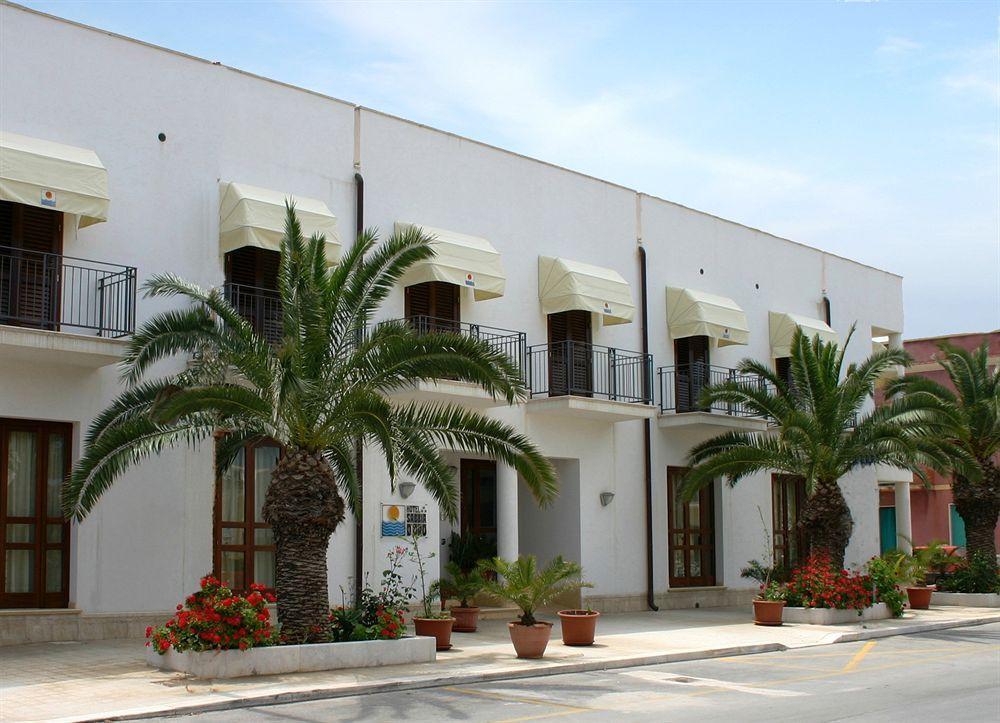 Hotel Sabbia d'Oro San Vito Lo Capo Esterno foto