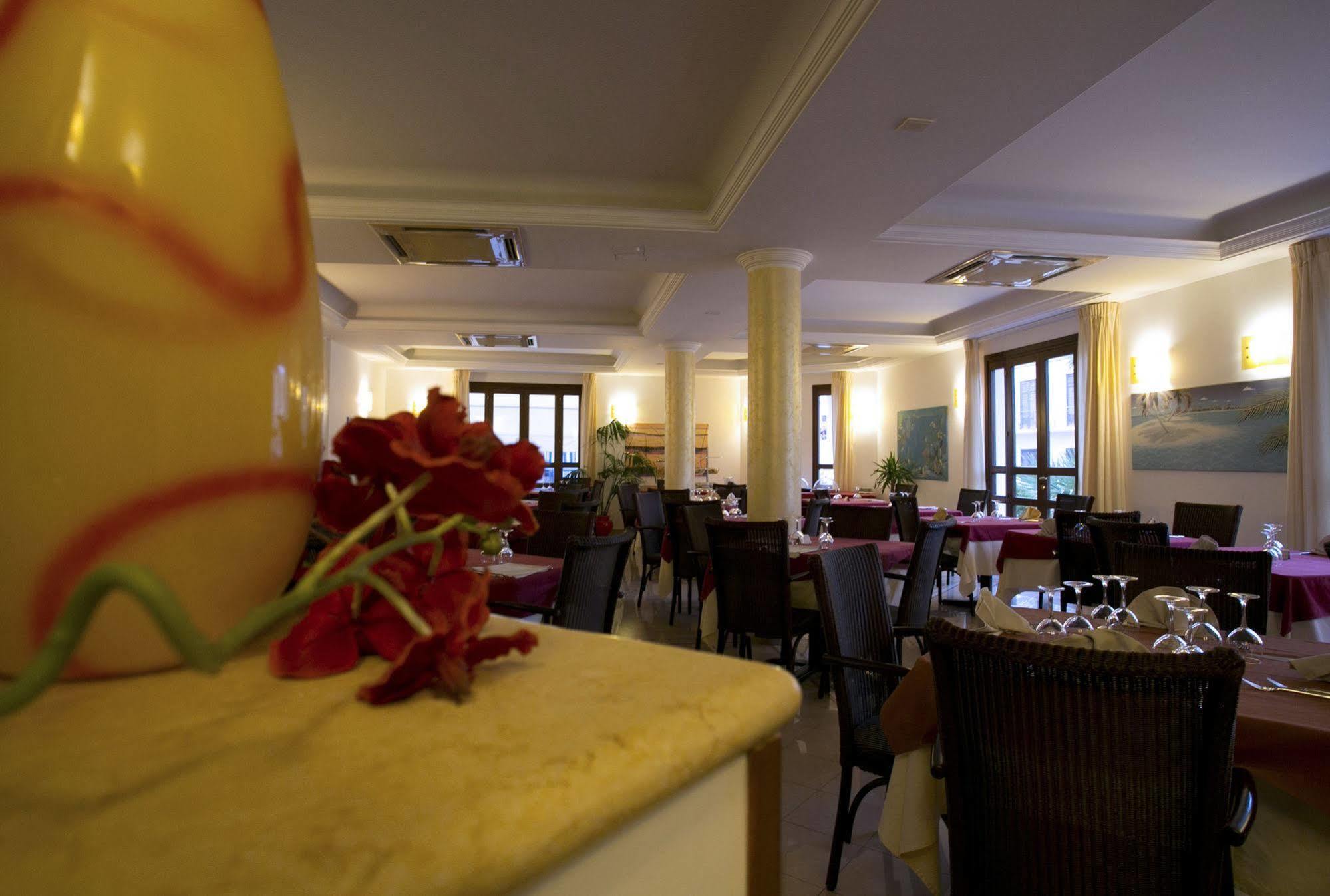 Hotel Sabbia d'Oro San Vito Lo Capo Esterno foto